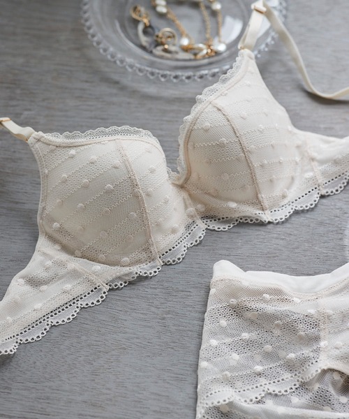 une nana cool ブラジャー ポルカドットモールド 3/4カップブラジャー - 画像 (4)