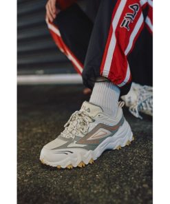 FILA スニーカー OAKMONT TR v3 レディース メンズ