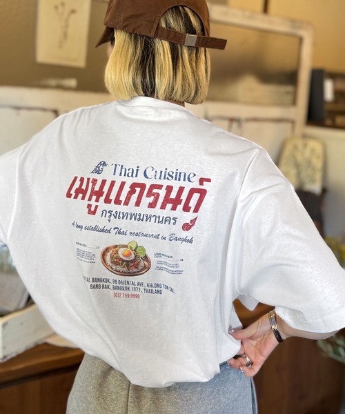 Java tシャツ 「JaVaジャバコラボ」お洒落見え確定。綿100%タイ料理メニュー風プリントルーズフィットTシャツ(オーバーサイズ) レディース - 画像 (7)