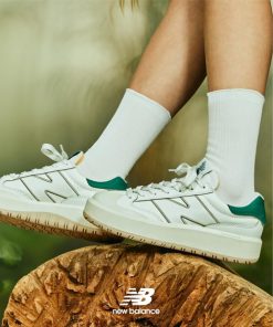 New Balance 「New Balance」 ローカットスニーカー 23.5cm グリーン レディース