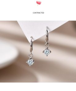 ピアス レディース スワロフスキー 上品 小振り 揺れる 両耳 誕生日 記念日 クリスマス 母の日 テレワーク ランチ会 シルバー925 金属アレルギー対応