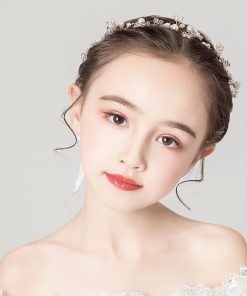 カチューシャ ティアラ 小花 パール 子供 かわいい 結婚式 発表会 ヘアアクセサリー キッズ 大人 キラキラ ひな祭り ハロウィン