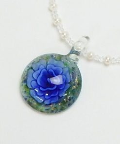 メール便 一点モノ ガラス ペンダントトップ 淡水真珠 ネックレス 白 ガラス細工 スワロフスキー 淡水パール 敬老の日 プレゼント トンボ玉 花 フラワー