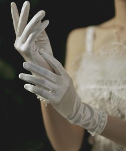 【値下げ】グロープ パール 手袋 パーティー 発表会 ウェディンググロープ ブライダグローブ アクセサリー 可愛い 結婚式 二次会 ガーデンウエディング