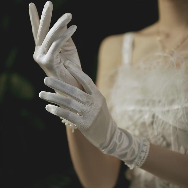 【値下げ】グロープ パール 手袋 パーティー 発表会 ウェディンググロープ ブライダグローブ アクセサリー 可愛い 結婚式 二次会 ガーデンウエディング