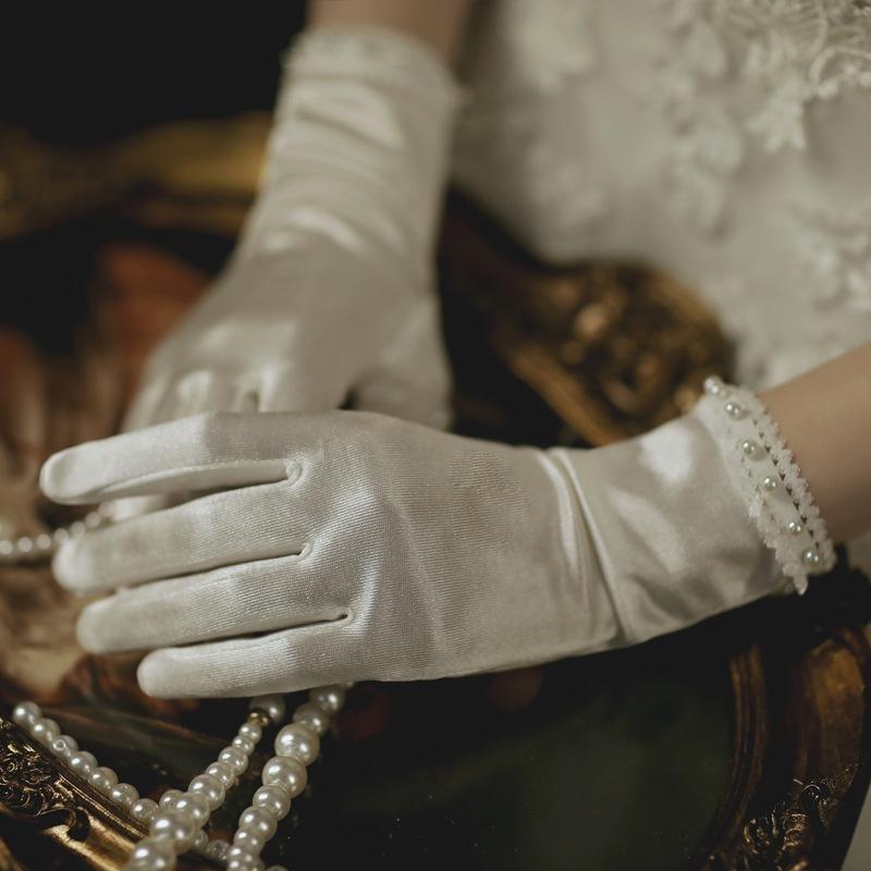 【値下げ】グロープ パール 手袋 パーティー 発表会 ウェディンググロープ ブライダグローブ アクセサリー 可愛い 結婚式 二次会 ガーデンウエディング - 画像 (4)